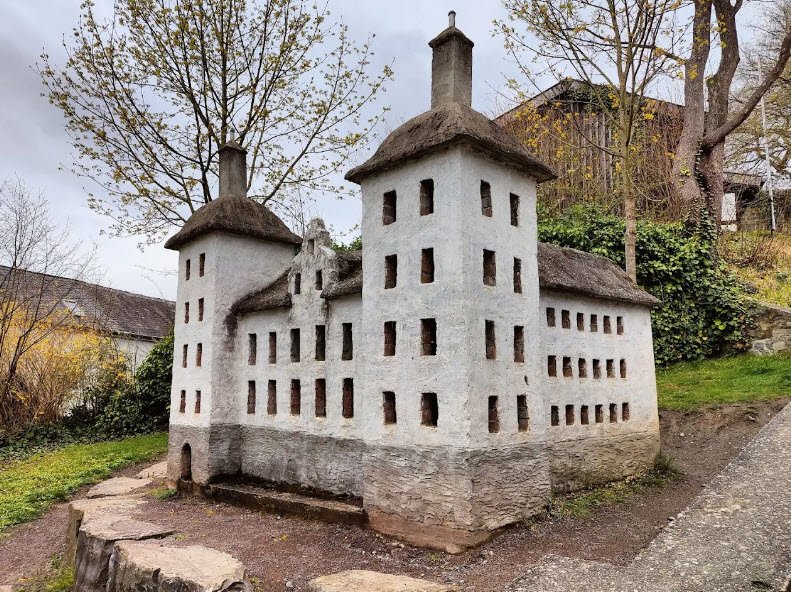 Schlossruine Arnsberg, Arnsberg, Germany, Germany